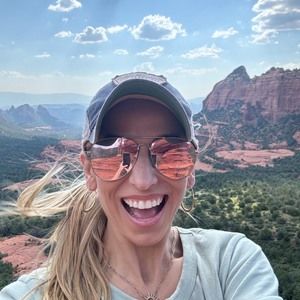 Meet your Posher, Melissa